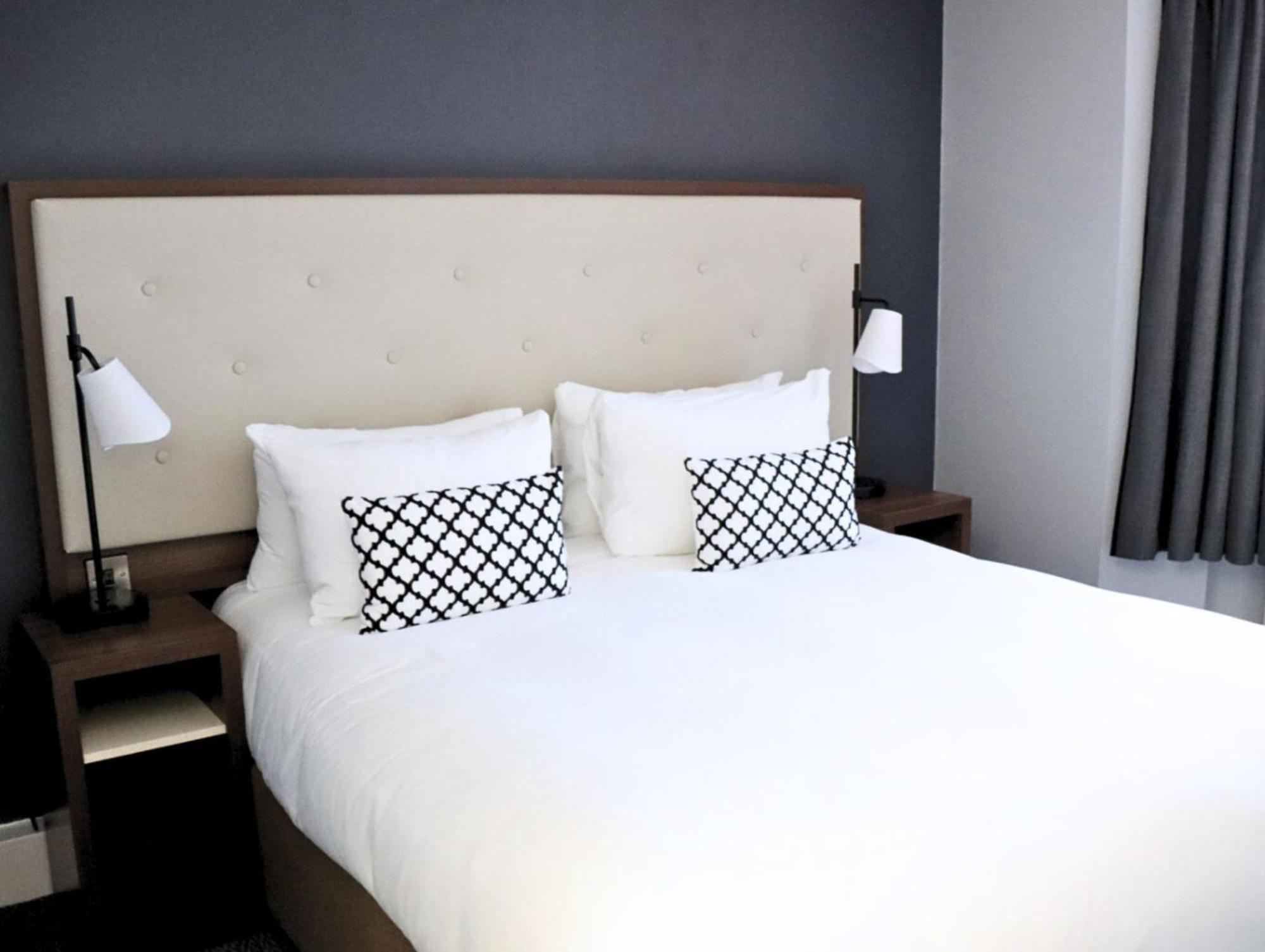 Garner Hotel Preston Samlesbury By Ihg Екстериор снимка